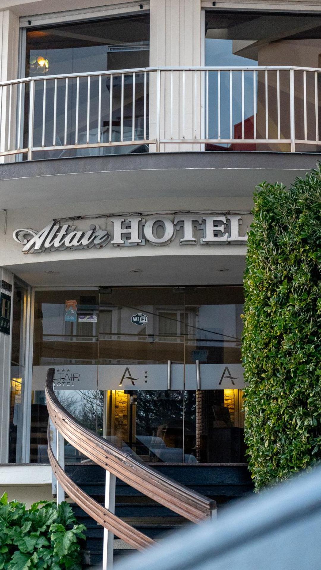Altair Hotel Сан-Клементе-дель-Тую Екстер'єр фото